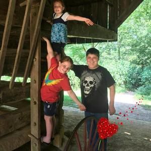 Meet your Posher, Daisy